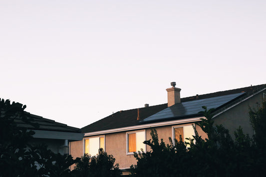 Can You Mount Solar Panels Without Rails?